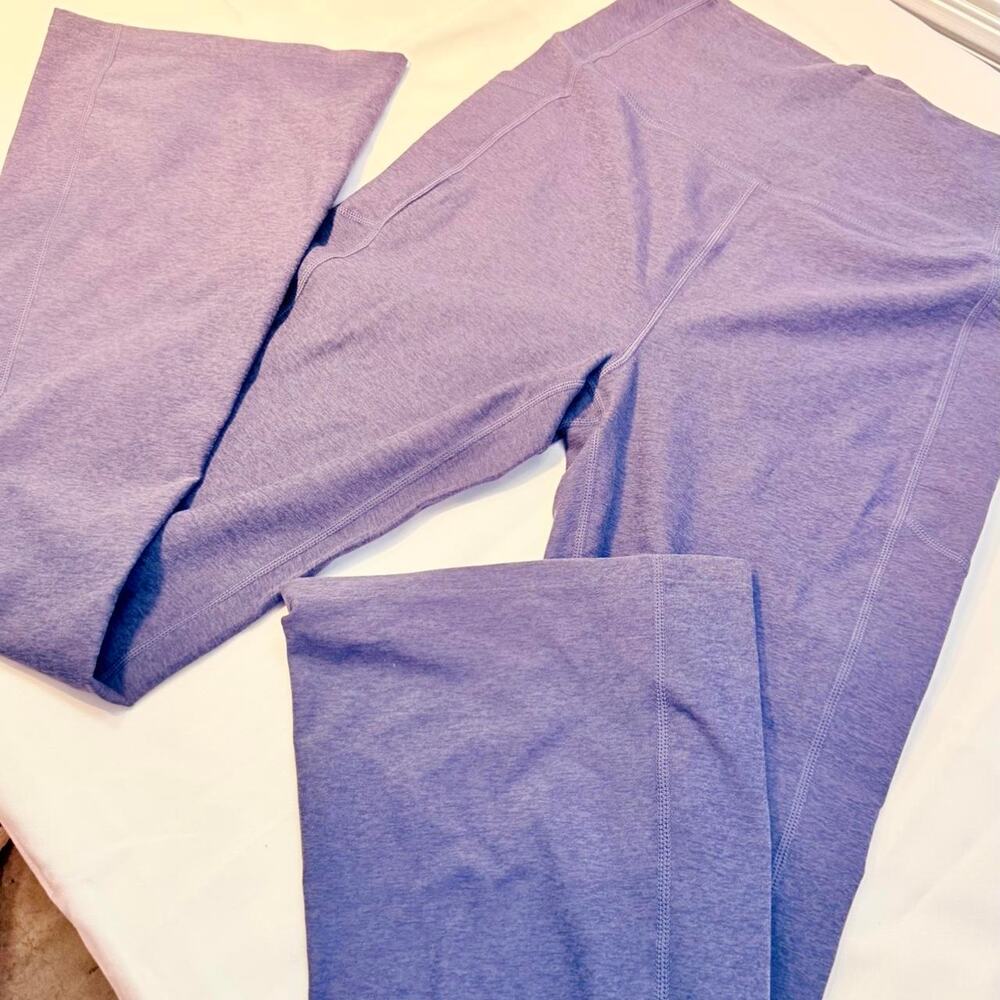 Kirkland signature purple blue flare leggings with pocket